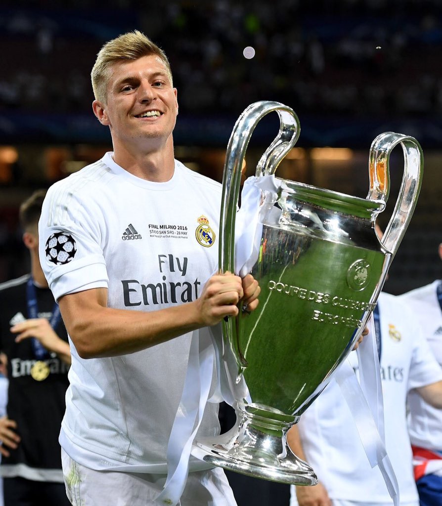 GentlemanMadrid's tweet photo. Pogba será bueno, pero Kroos tiene mucha más visión y juego si tiene a un MCD como Casemiro al lado, de sobra más. https://t.co/tAiwR8ifzi