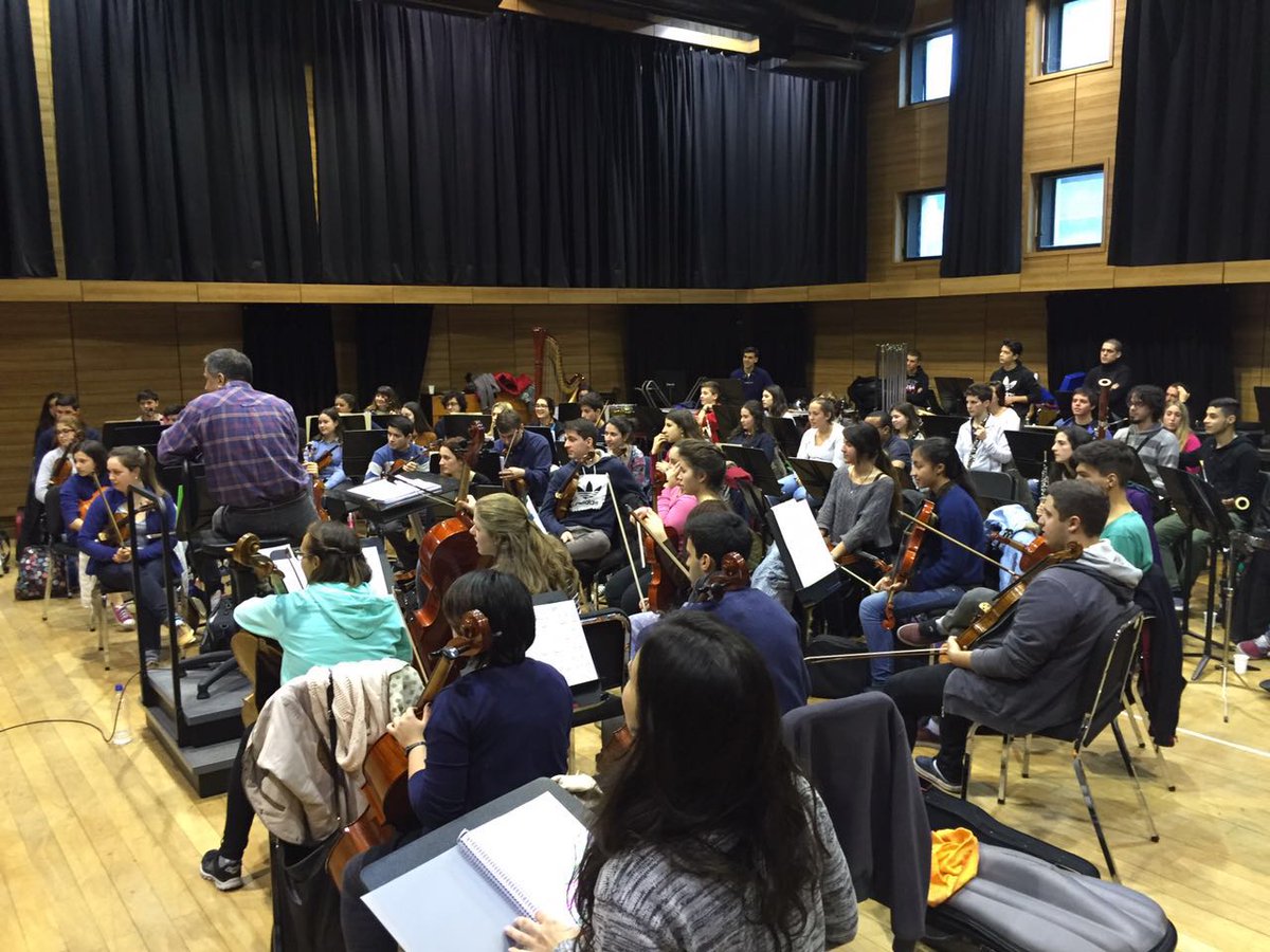 yurihung's tweet photo. Ensayando con @OJSodre @AuditorioSodre #Uruguay #Montevideo https://t.co/Fhw8svgQBV https://t.co/UeWmQkkRLK