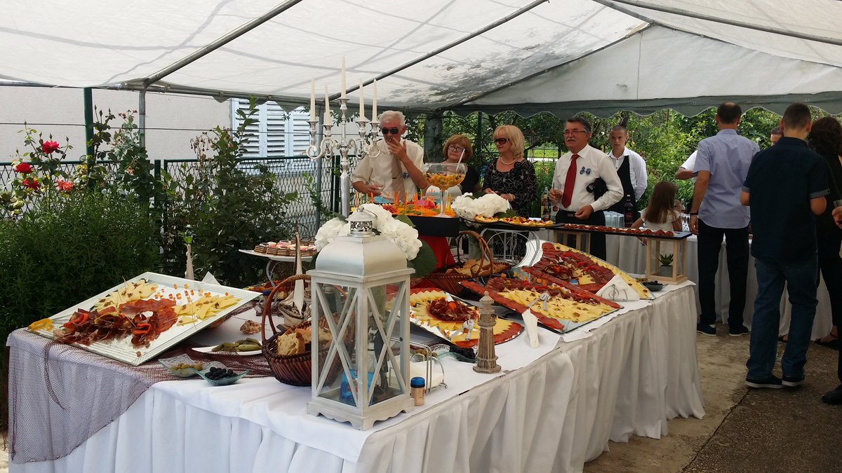 CateringMilic's tweet photo. https://t.co/b9vFTMampe