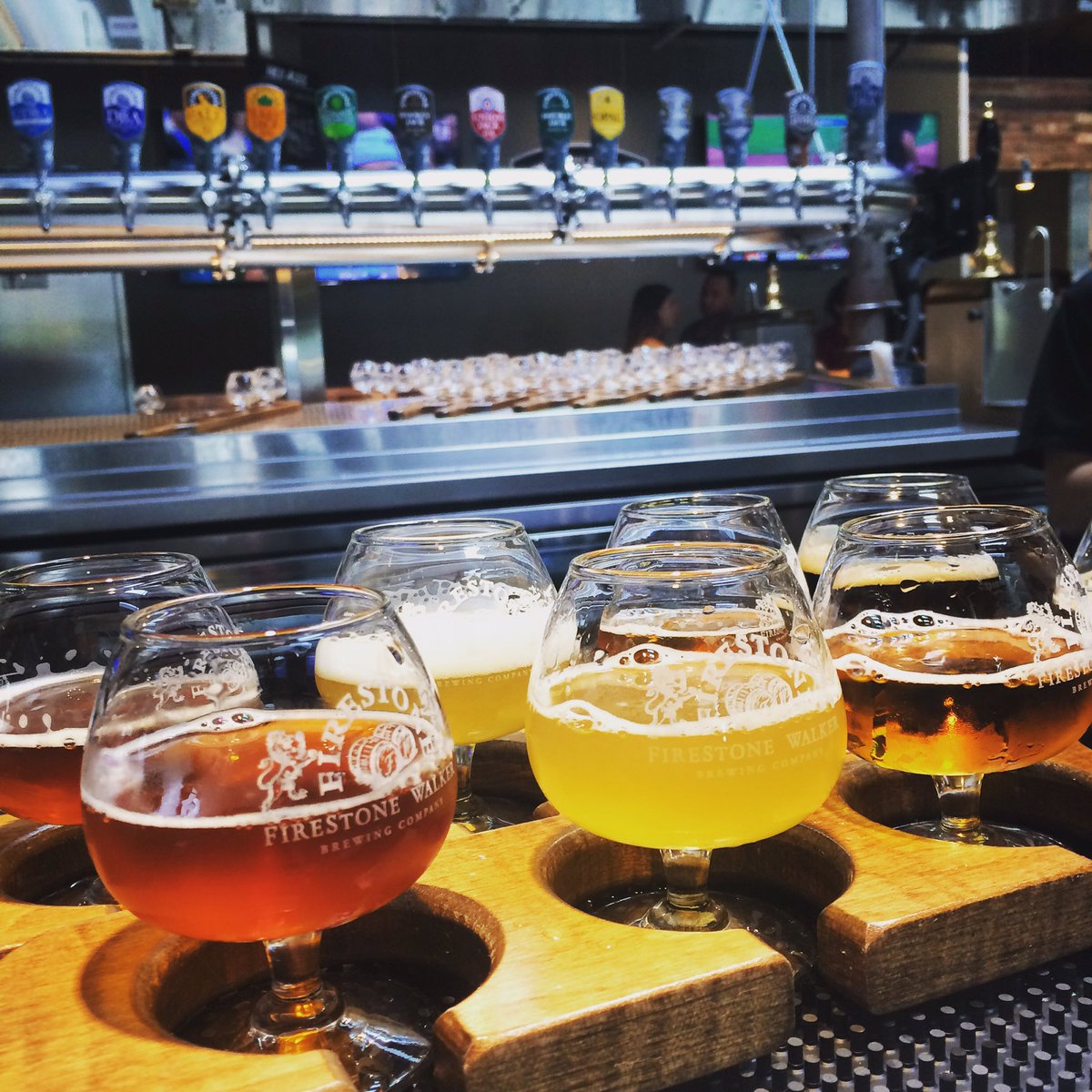 FirestoneWalker's tweet photo. Walker's Wild Ride grand finale at #FWVenice! Now pouring Walker's Cuvée, Reginald Brett, De La Casa &amp; more. https://t.co/gsqk5dcNxX
