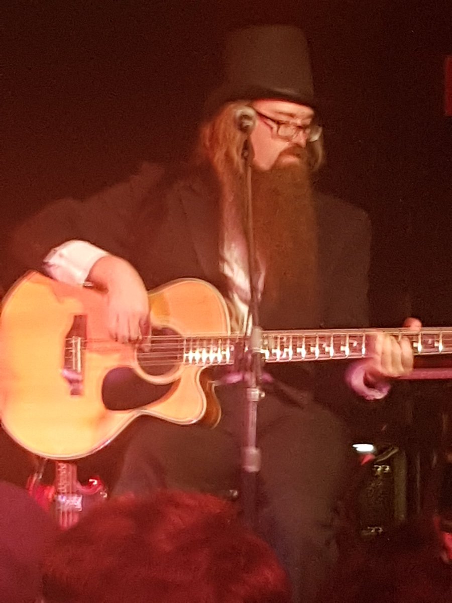 GrandpaBeardo's tweet photo. Had a BLOODY AWESOME NIGHT Seeing @The_Beards play at the #CornerHotel on there #AnnualFarewellTour ๐ #BEARDROCK https://t.co/zXv5I5zmvT