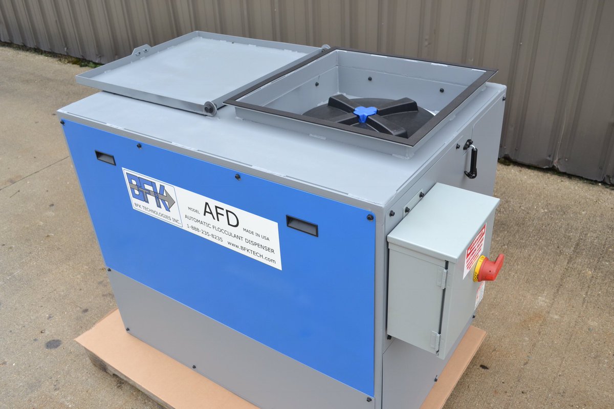 New SlurrySep floc feeder is now available. Fully automatic pit treatment system. 855-4-SLURRY #concrete #slurry