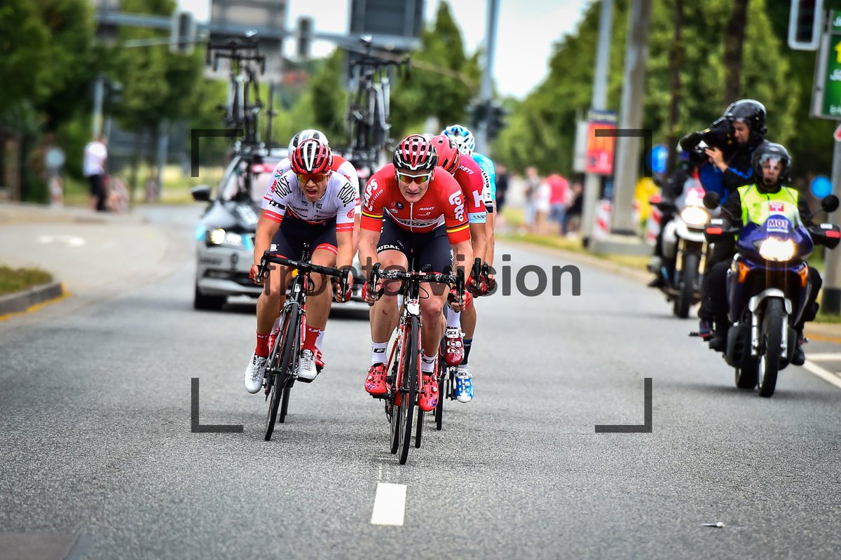 frontalvision's tweet photo. Congrats to André Greipel for success at German Championships #RadDM2016 #RadDM16. More pix:https://t.co/jS9EQqbRYl https://t.co/BLw57ZMP9O