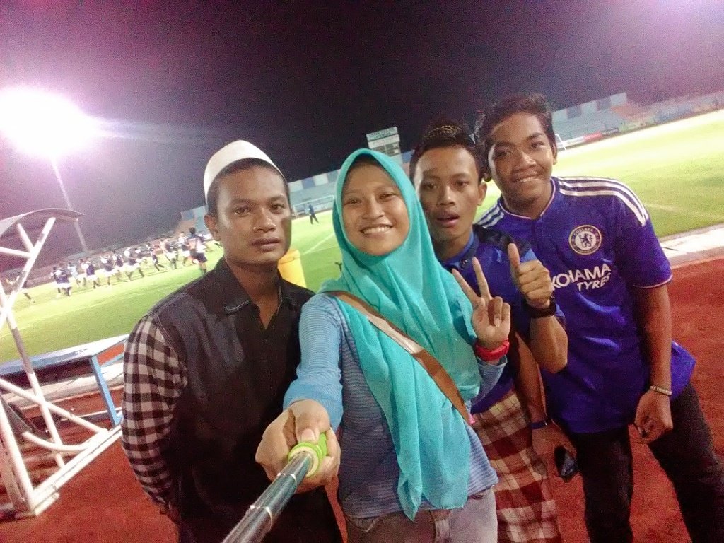arifahpluk_'s tweet photo. #Surajayastadion #Lamongankece #Lamonganhits #Persela
Kumpulnya mah kurang lamaa๐ฅ๐๐๐๐๐ฑ
#HappySatnite https://t.co/GSVkgbV1tX