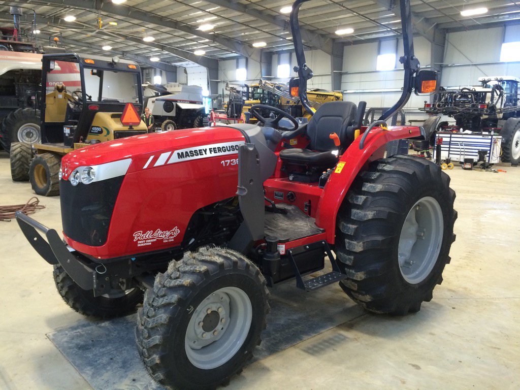 fulllineag's tweet photo. Quick attach loader REALY is #quickattach @fulllineag @MF_EAME https://t.co/RqQqNPC4Xo