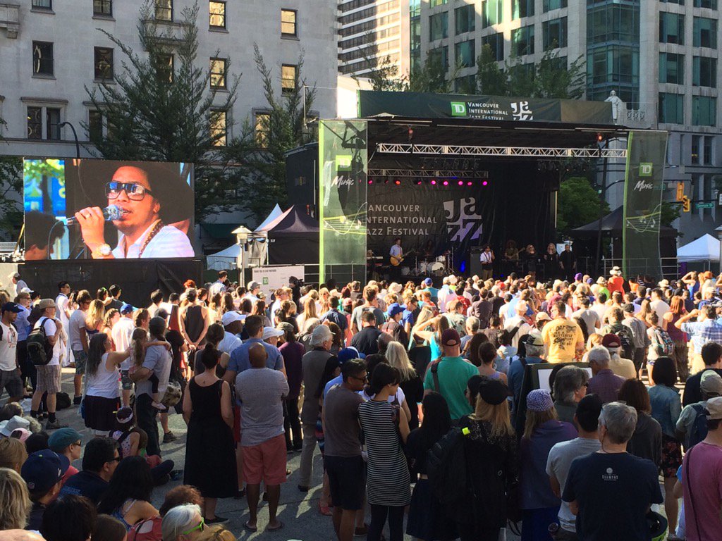 RossSullivan's tweet photo. #WDF rocked the Georgia St Stage with a great R&amp;B set in the sun. Great time! #coastaljazz https://t.co/bkgy2U1oo9