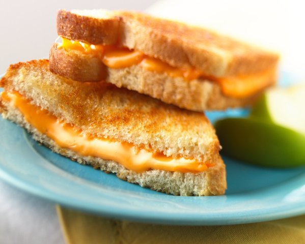 ashton_kuttcher's tweet photo. I don't care how old I get... grilled cheese will always be the bomb https://t.co/CYzxQpfsfh