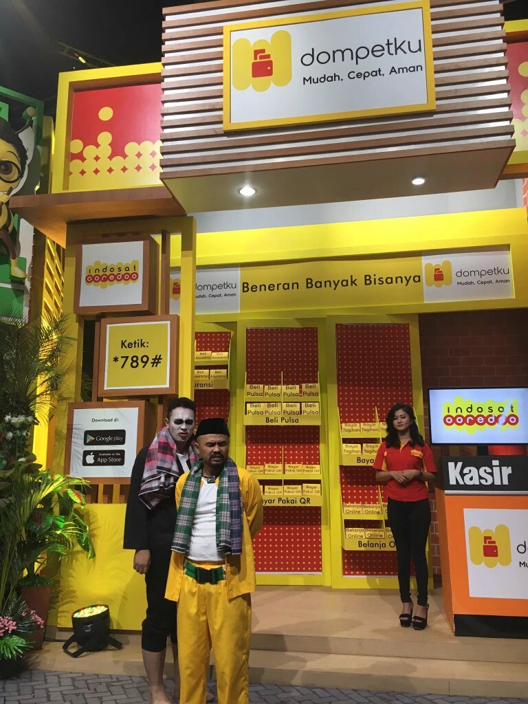 Yeaaayyy 10 hari trakhir menuju lbaran..tetep smangat jagain stan"Client <a href="/bellagischa/">Bey</a> <a href="/IndosatCare/">Indosat Care</a> @OVJ_sahurlagi