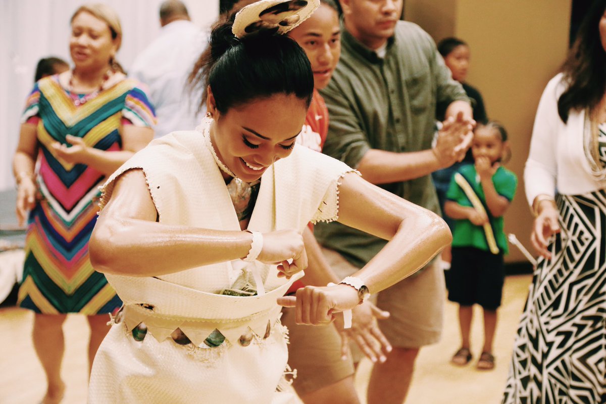 tienaafu's tweet photo. love my culture ❤️🇹🇴 https://t.co/Arwnus56GZ