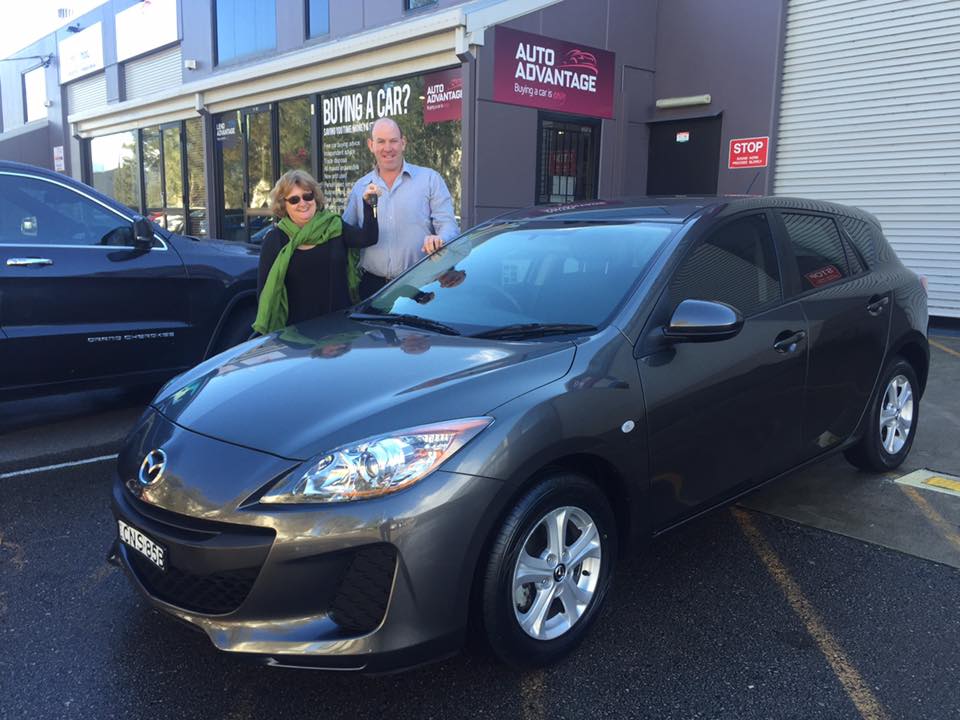 AutoAdvantageAU's tweet photo. So thrilled to hand Kath over the keys to her #Mazda3 last week! Enjoy! #carbroker #mazda #newcar #autoadvantage https://t.co/6aZMUa1Px9