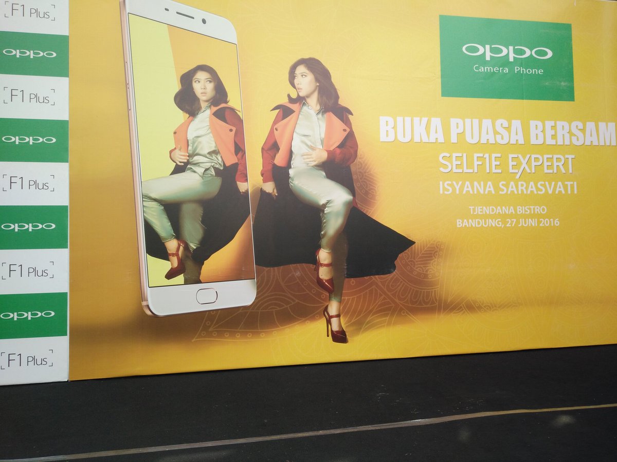 OPPOCommunity's tweet image. O-Fans &amp;amp; Isyanation Bandung, sampai jumpa nanti sore yaaa #BukberOPPOxIsyana