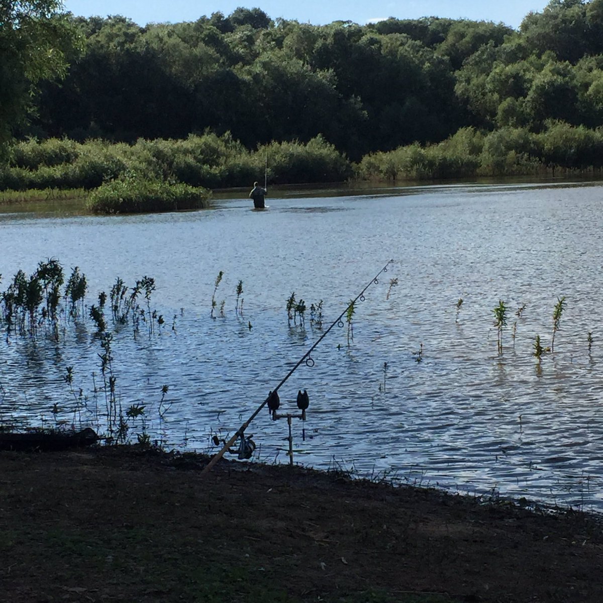 DibbleJason's tweet photo. @BBCR1 #lastphoto weekends fishing 🎣 https://t.co/DyOWm6NMF9