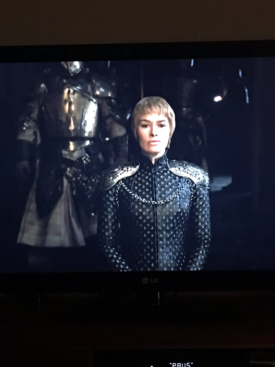 Lesdoggg's tweet photo. Cersei Cersei Cersei I know you going though it Gurl but these costumes like look like bad purses I mean damn Gina! https://t.co/kx0O0QEtpa