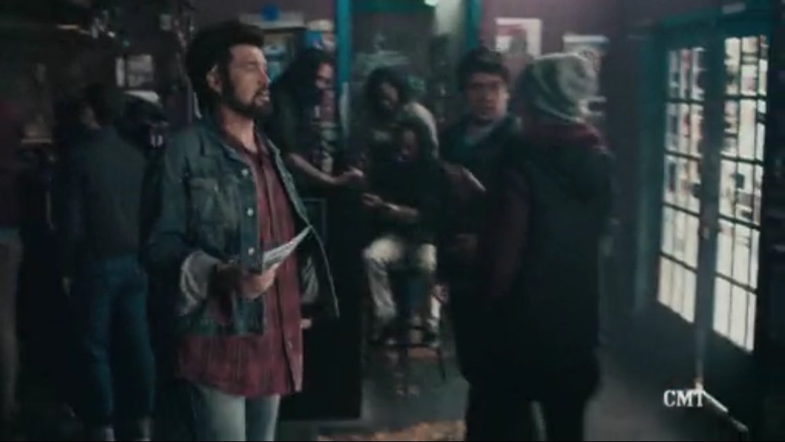 ejsims357's tweet photo. 🌍The episode with me in it premiered tonight, I'm in episode 5 of "Still The King" airs every Sunday at 8pm🌎 https://t.co/eU5vbKn3c8