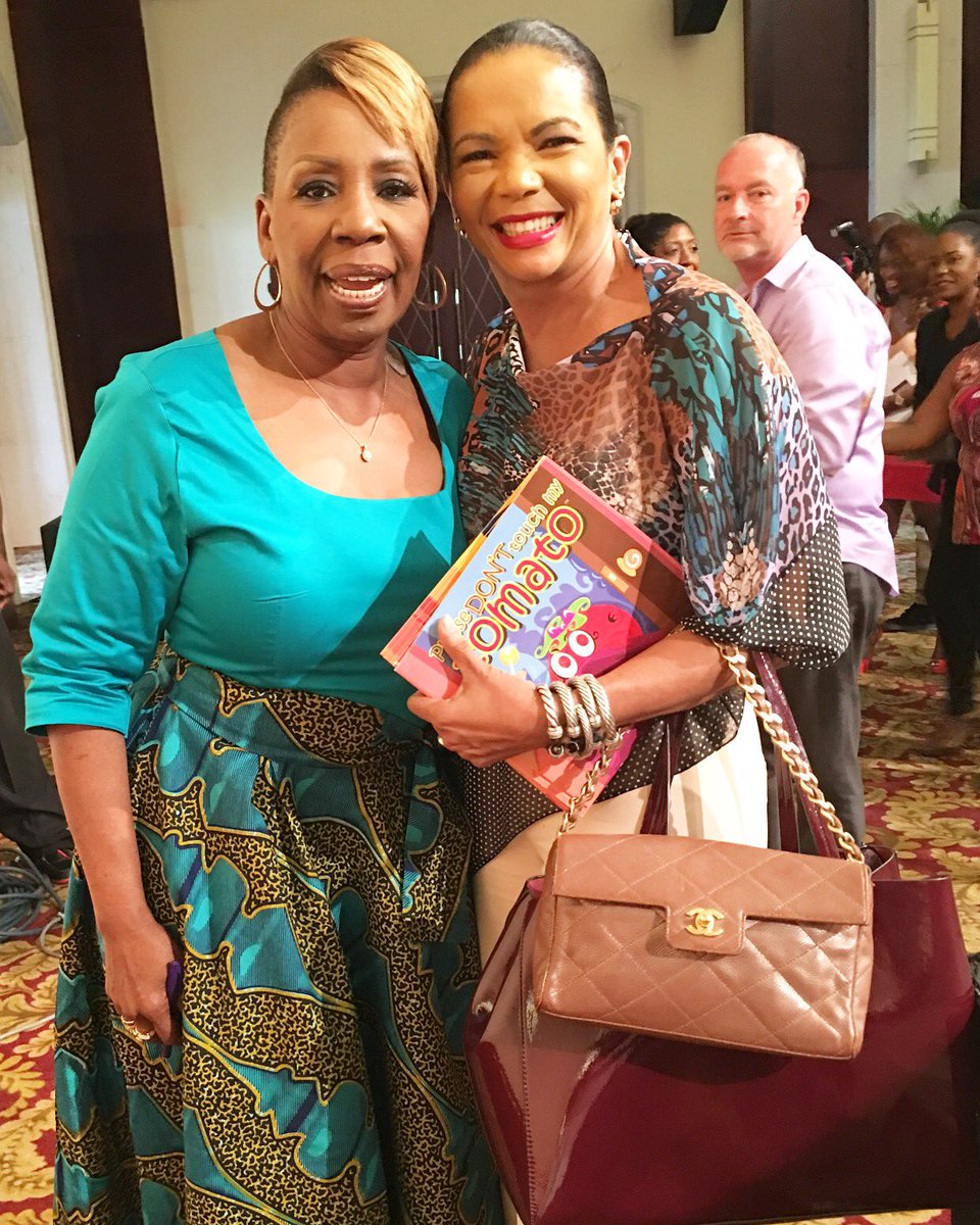 cecilelevee's tweet photo. Fabulous weekend getting #ElevatedTalk with the charismatic, fabulous straight shooter @IyanlaVanzant #therealdeal https://t.co/KlzrvLZJEF