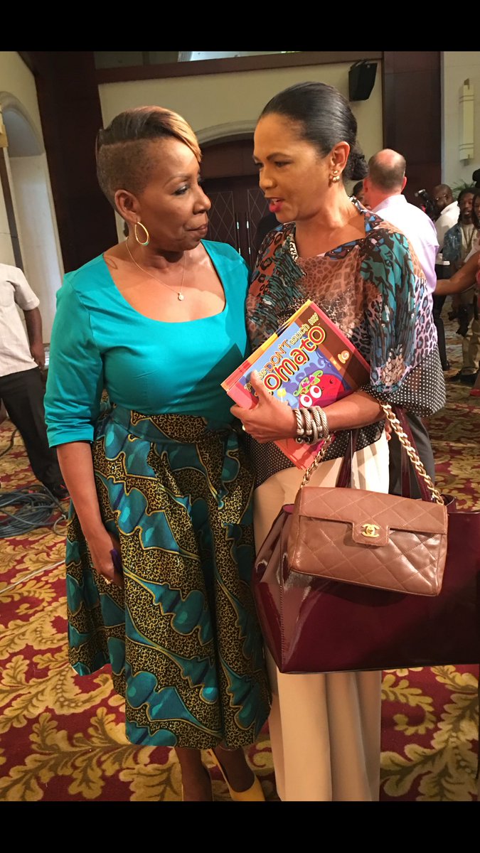 cecilelevee's tweet photo. Fabulous weekend getting #ElevatedTalk with the charismatic, fabulous straight shooter @IyanlaVanzant #therealdeal https://t.co/KlzrvLZJEF