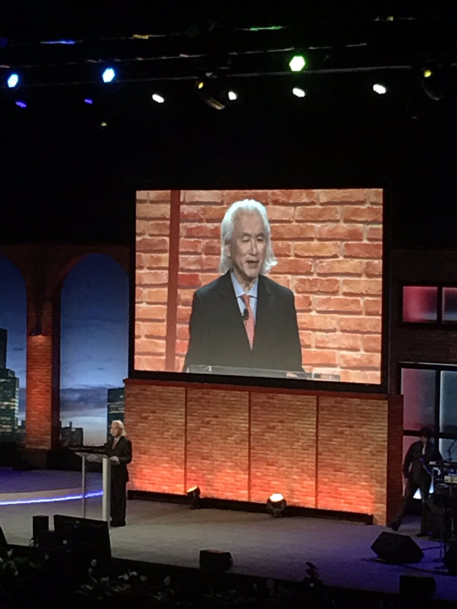 KrisstaKrissta's tweet photo. Enjoyed kickoff keynote! #ISTE2016 https://t.co/yD9gOhZWZA