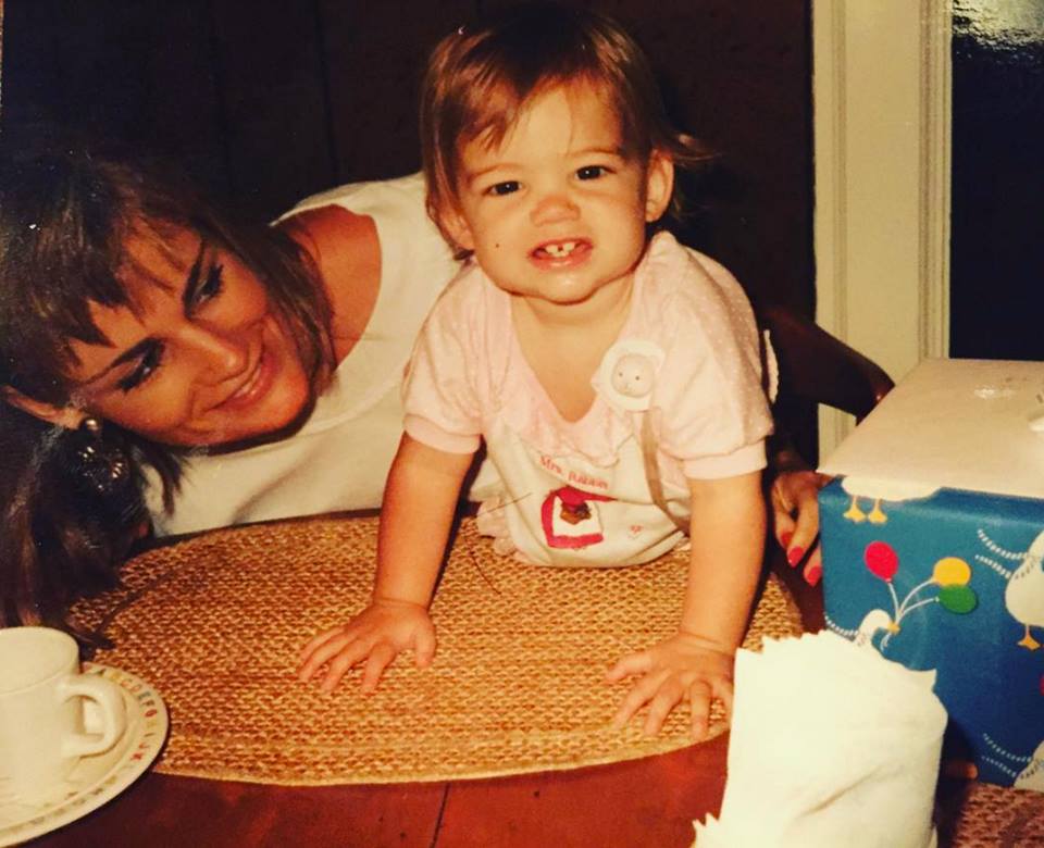 LuNatalia04's tweet photo. Son oficialmente 20 años!:(
TE AMO BEBE*-*
#HappyBirthdayLaurenJauregui  #HBLAURENFROMPERU https://t.co/DGnqZJ2fYm
