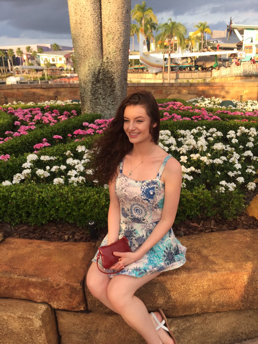 AdrianRoop's tweet image. I'll always be thinking about you😘