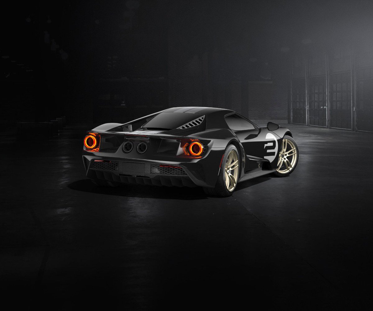 AMFMag's tweet photo. The 2017 #FordGT available in a limited-edition Heritage theme honouring #GT40 Mark II victory at #LeMans in 1966 https://t.co/JMwMFOkGIw