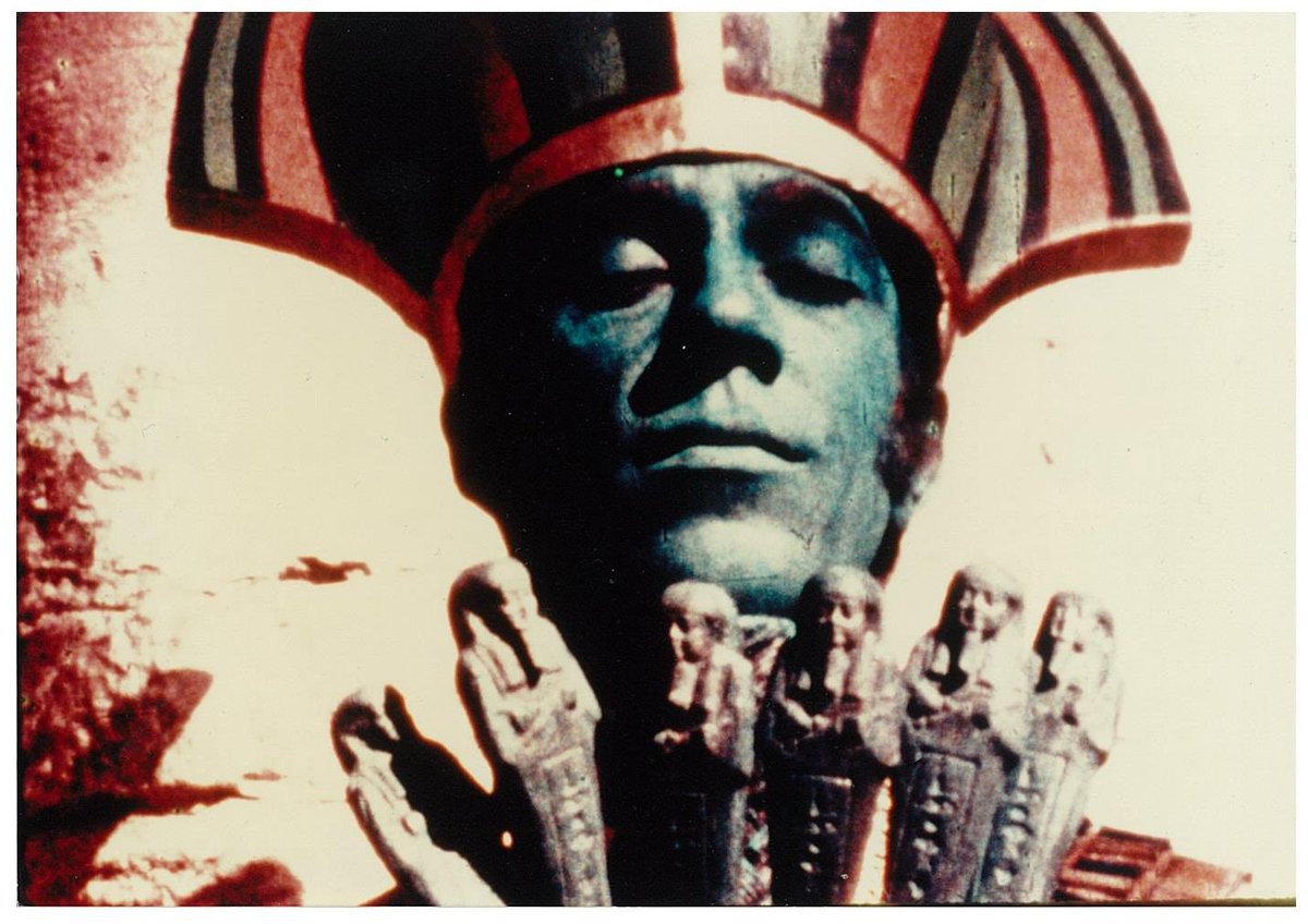 Bradleyjkornish's tweet photo. #luciferrising #invocationofmydemonbrother #kennethanger https://t.co/gGFMjk7yJi https://t.co/pqc08PWD3H