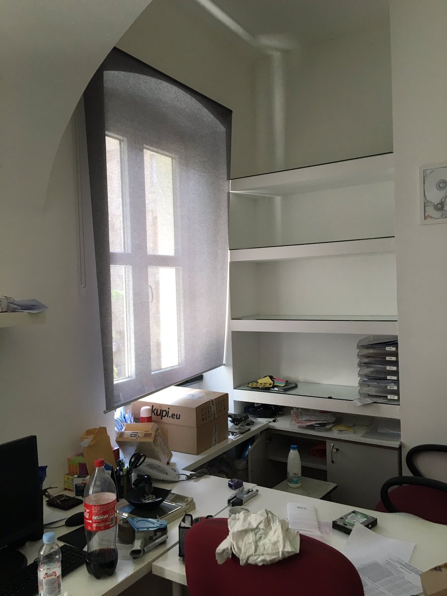 loginethr's tweet photo. #LogiNet se seli na novu adresu! Ovako danas izgleda prva faza razlaza s nasom bazom zadnjih 15 godina... https://t.co/Yk5eI96Z1b