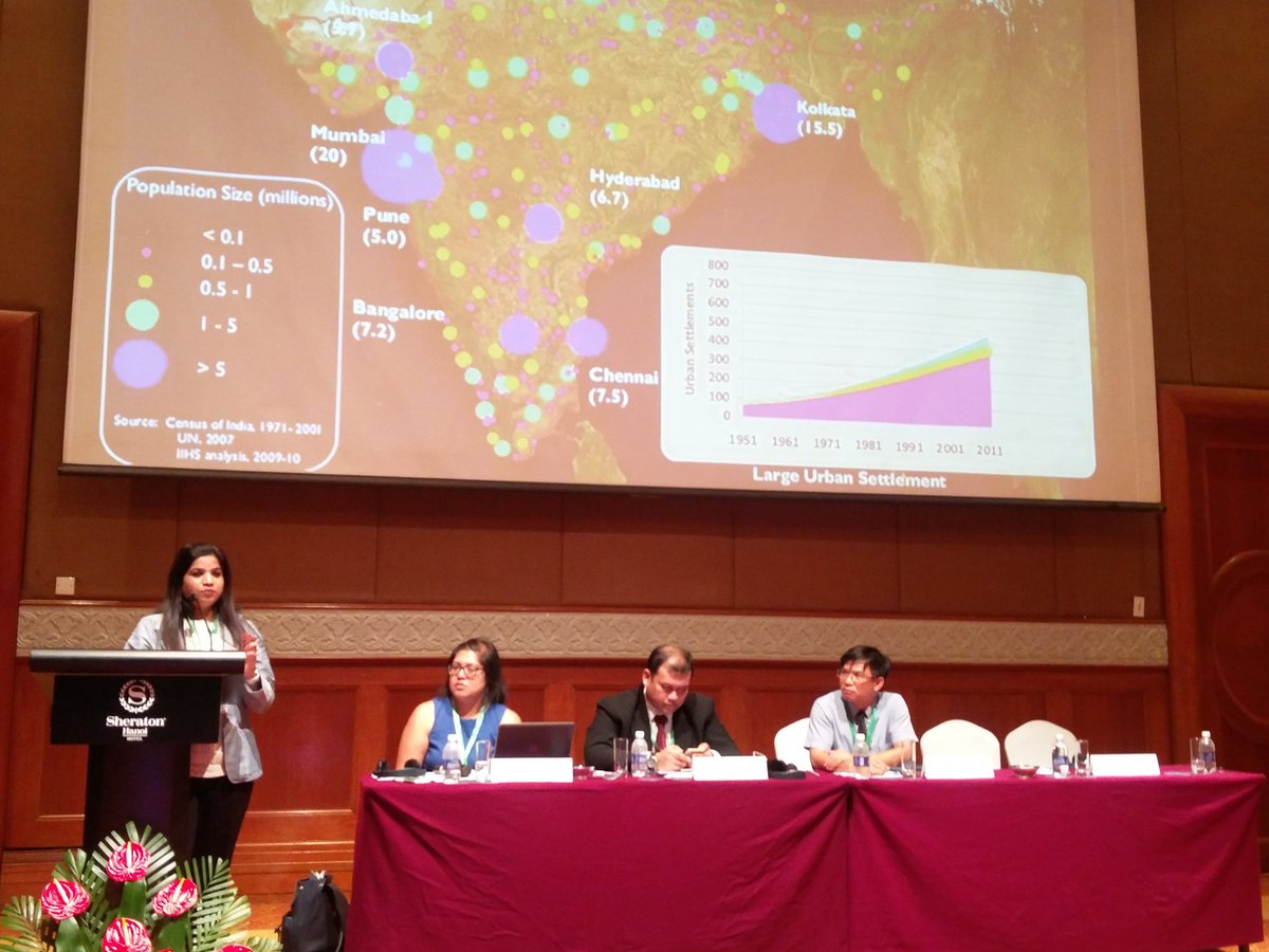 SarikaPanda's tweet photo. Domestic public investment is impt 4 #UrbanTransport #SmartCity @WRICitiesIndia @AsiaLEDS @amitbhatt4u @madpai https://t.co/2hiHG1fK1o