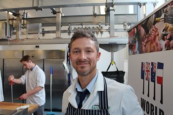MTJ_tweet's tweet photo. Last, but by no means least, meet Michael Dufton from @KnitsleyFarm who will be boner/breaker for @BBeefeaters https://t.co/xMkO4JRvFu