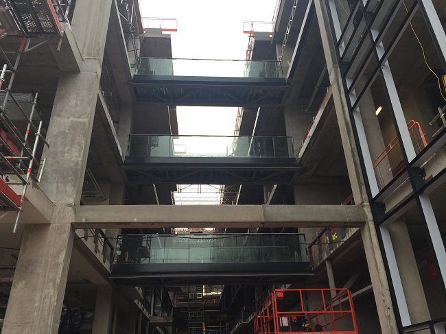 PSBuildingNews's tweet photo. Safety first for Romag glass at university's new factory https://t.co/C8iZmRSqaG https://t.co/iP6Bq8vTki