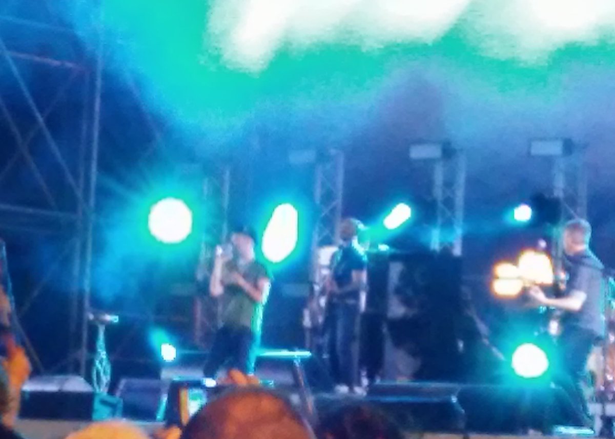 BobDanza's tweet photo. #subsonica al #RaffoFest #Taranto https://t.co/ljeSKvNo6o