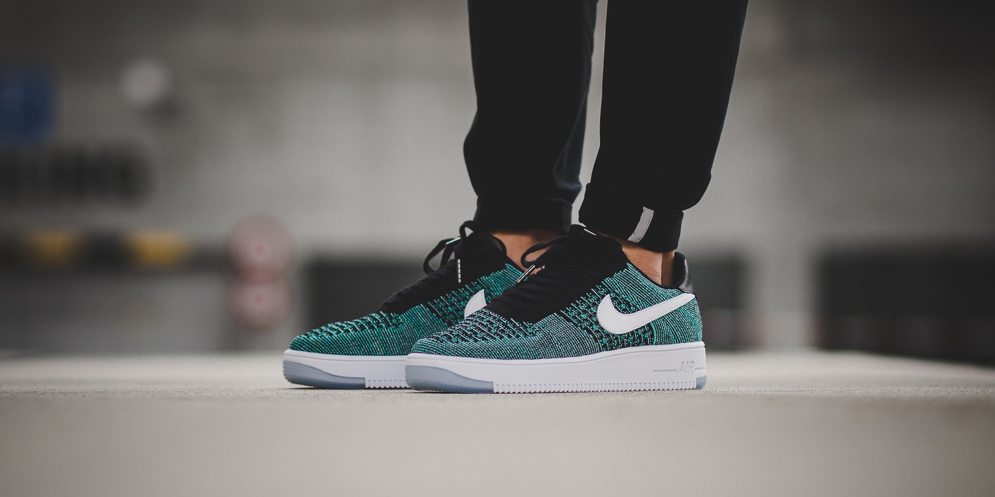 Air force 1 ultra flyknit low hyper jade top