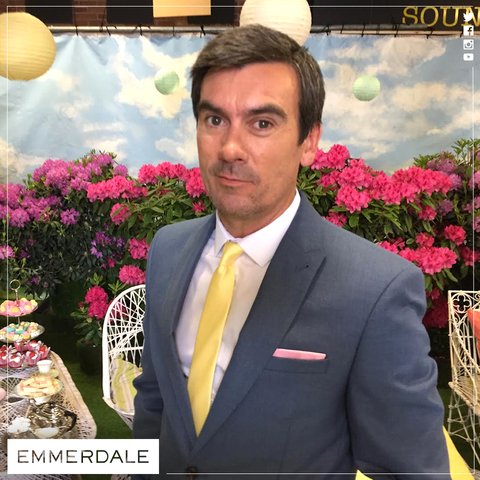 emmerdale's tweet photo. We can honestly say, @HordleyJeff in a suit has been our #MondayMotivation to get in to work! 😍 #Emmerdale https://t.co/fETguM6OAR