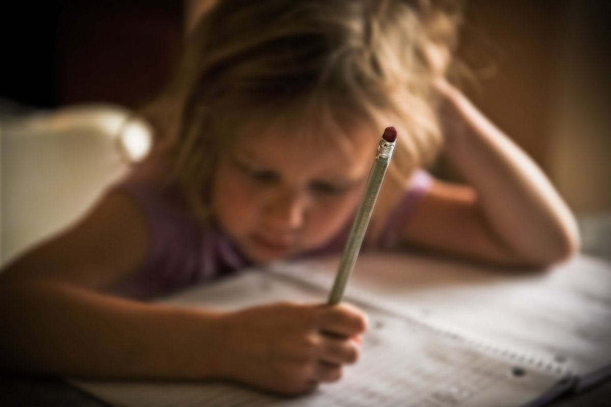 DiariEducacio's tweet photo. El currículum oficial: un document enfarfegador i abstrús https://t.co/GdS9VKX77f Article de Xavier Besalú https://t.co/d7Kt5zHuSk