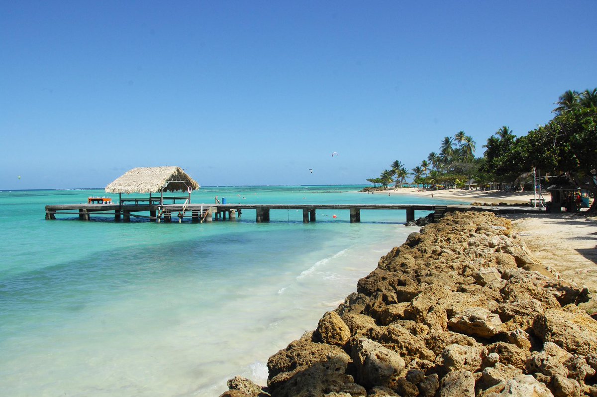 GoToTnT's tweet photo. Our award winning beaches and iconic thatched-roof jetty offers you the perfect setting - @pigeonpoint_tt https://t.co/Zr2iDXWm9W