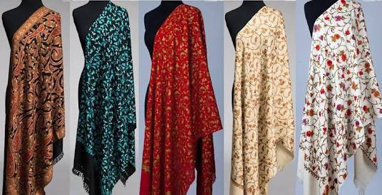misciblefabric's tweet photo. Kashmir shawl #style #new designs @misciblefabric handmade craft https://t.co/Y6zdhtOkuO