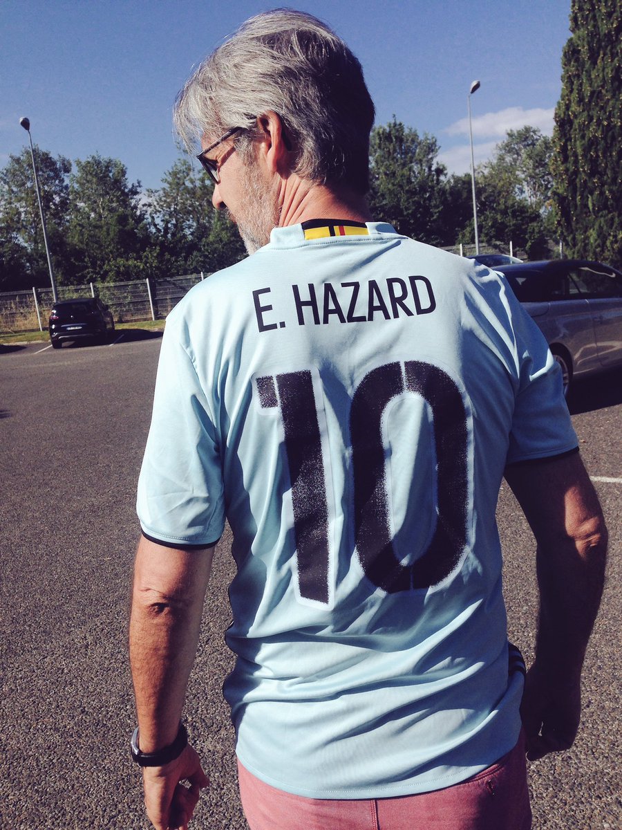 RoBeenkens's tweet photo. Direction Lille pour #wal #bel #tousensemble #comeonbelgium https://t.co/zEgx6NAfd2