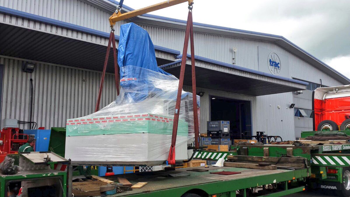 CNCInter_EDM's tweet photo. AgieTron Integral 5 #CNCEDM machine in position & ready to be installed @ #ukmfg #Aerospace customer this week #CNC https://t.co/fqUwn2oq51