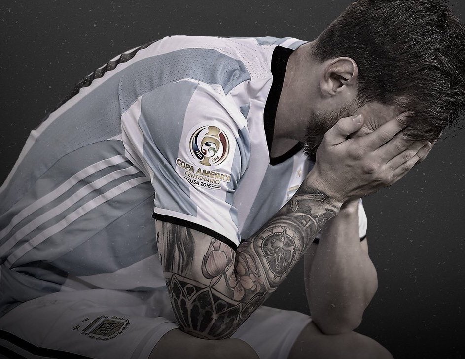No puedo dormir #NoTeVayasLio
Perdonalos Messi, sólo vemos el valor de las cosas cuando ya no están.