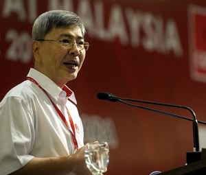 Cna On Twitter M Sia Cabinetreshuffle Mah Siew Keong New Plantation Industries And Commodities Minister Https T Co Suplwran6r