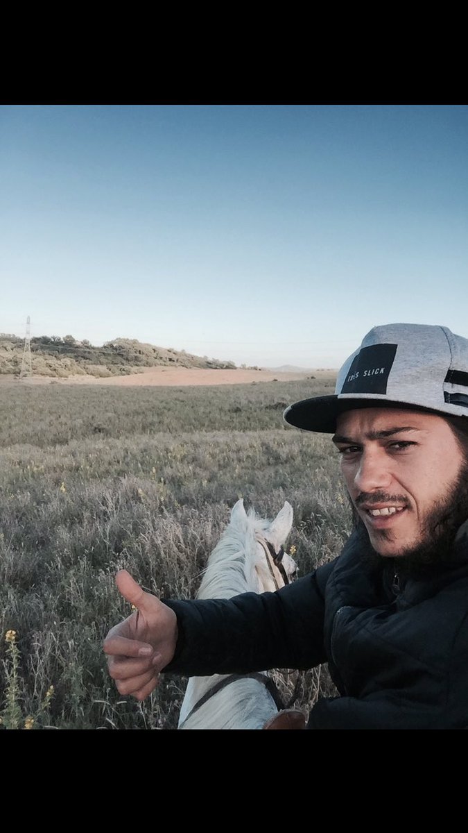 canelitareal's tweet photo. !!!Buenos días mundo!!!
#campo#vida#tranquilidad!!! https://t.co/wgBh8oFnJR