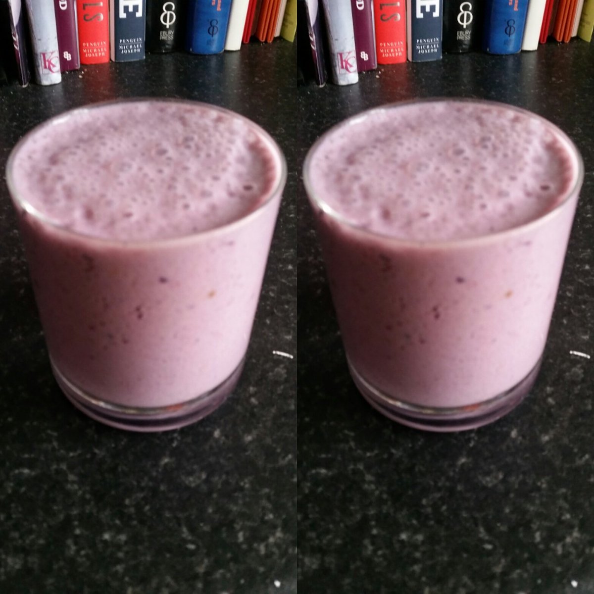 whatgetsmehappy's tweet photo. Shake,portion of straw,blue ,black,raspberries,a banana, ginger,cinenamon,garlic&amp;sprinkle of flaxiseed goji berries. https://t.co/MhUQPZYJPz