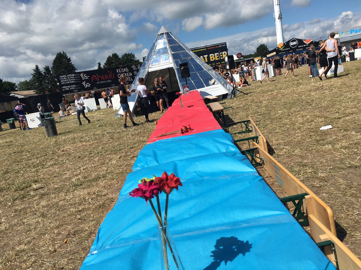 klausBerdiin's tweet photo. 40 politikere møder #rf16 deltagere til samtalesalon med @ungdomsbureauet kl 11.45 ved Rising #rfequality #dkpol https://t.co/8LvxyrIfgH