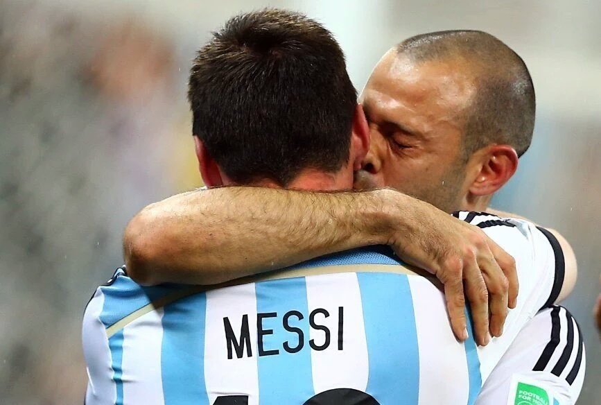 miguelmessifan's tweet photo. Eles não desistiram, às vezes simplesmente não consegues encontrar mais forças para continuar 😢😢😢 #NoTeVayasLeo 💙💙💙 https://t.co/J7lxfkW5tu