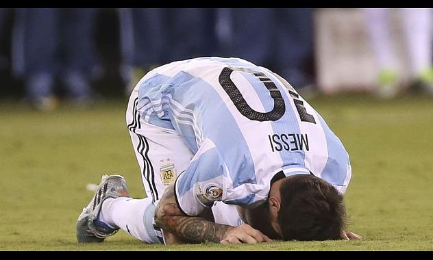 GiorgenelloKari's tweet photo. #Messi #Renunció a la #SeleccionArgentina #Futbol #CopaAmericaFINAL https://t.co/u5XxzboPq5 #Penal #ChilevsArg https://t.co/DomWryGNCY