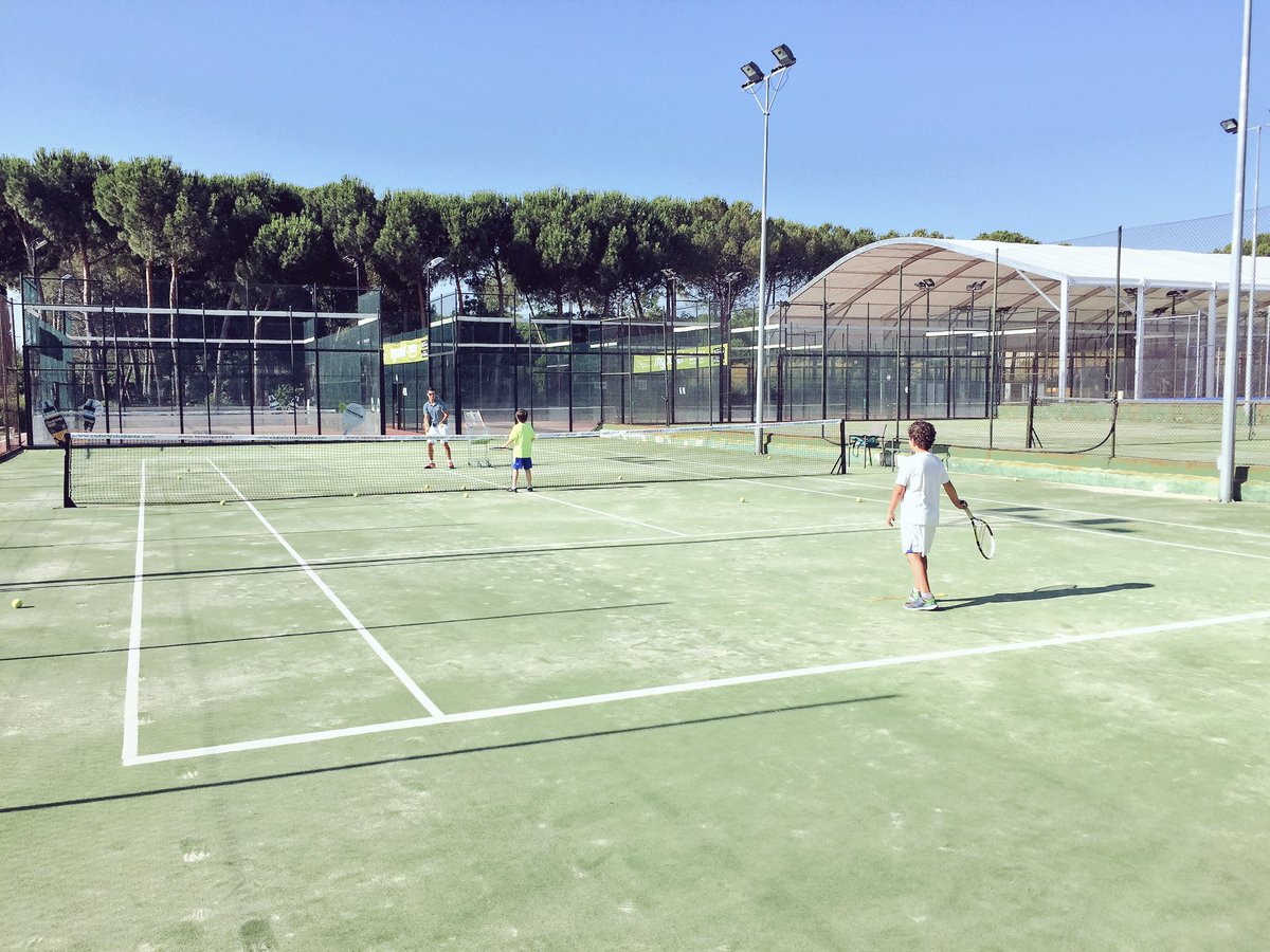 EstudianteClub's tweet photo. Ya estamos en marcha con los campamentos de verano en el club #madrid #lamoraleja https://t.co/iIlURXCZfb 🙊☀️🐝🐛🦁 https://t.co/uOIGCUr3Vi