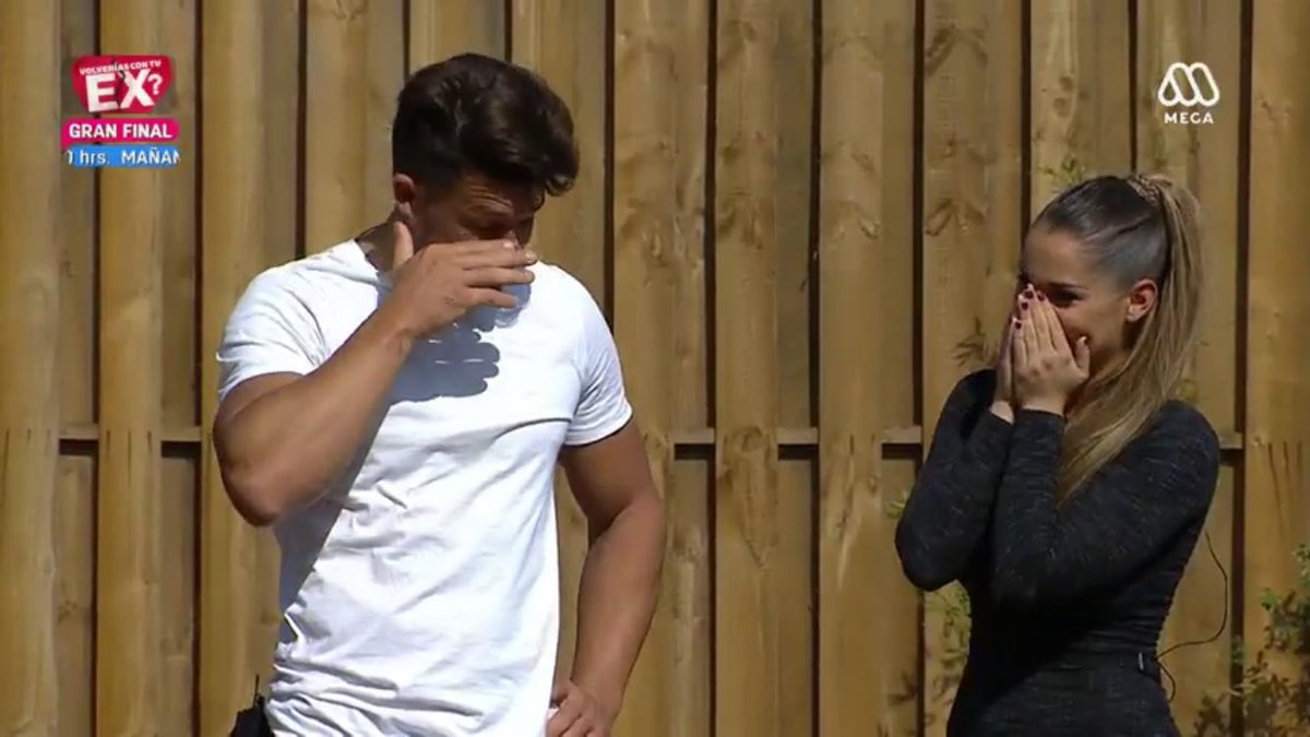 SabinaLaia's tweet photo. Los 4 fantásticos llegaron a la final como debe de ser y espero así sea el último duelo 🍊💛👊🏼
#VCTE113
#OrangeCountry https://t.co/kcgBW95LnI