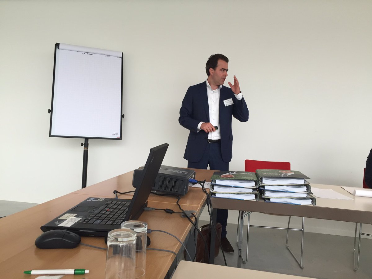 Kees_deKoning's tweet photo. Summer course Dutch Dairy Chain by @OscarMeuffels - @wag_academy &amp; @DairyCampus https://t.co/1rJic6RDEi