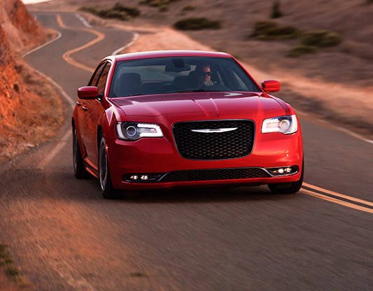 DuluthDodge's tweet photo. Choose the legendary 5.7L HEMI® V8 engine with Fuel Saver Technology. #Chrysler300 https://t.co/3bNuOanaky