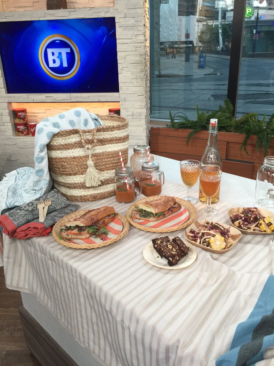 LesLouises's tweet photo. Almost ready to put together our Hamlet inspired salad for @canadianstage on @BTtoronto https://t.co/Pnc58YMKSv