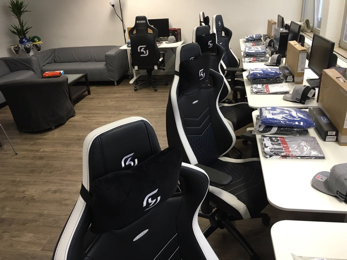 SKGaming's tweet image. We have everything setup for the arrival of our new CS:GO boys! #RUNSKG #VAMOSSK